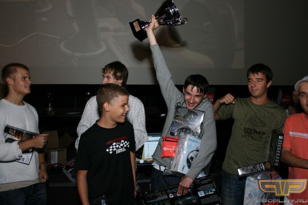 � ��� ��� ��� ������ Queen 