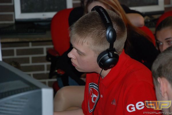 Happy �����������