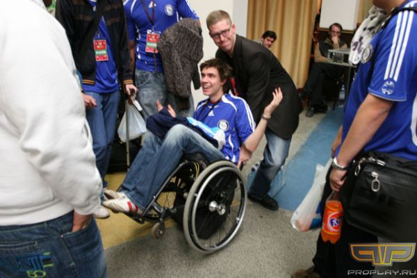 ����� Gravitas Gaming �������� ��������