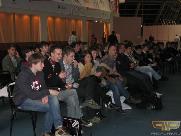 ����������