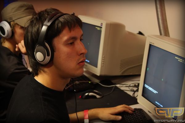 � �������...