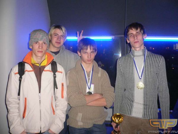 ���� ������ (t220-x3mall) �������� ������� � ���� ����� ��� ���� Alex'�. �� ������: ��� ��� ����� ����! ��������� ��� �� Warcraft.