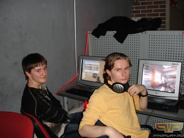 BlitzFront: CfG � n1ko