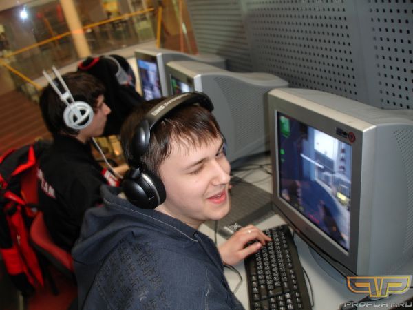 � ���� ������